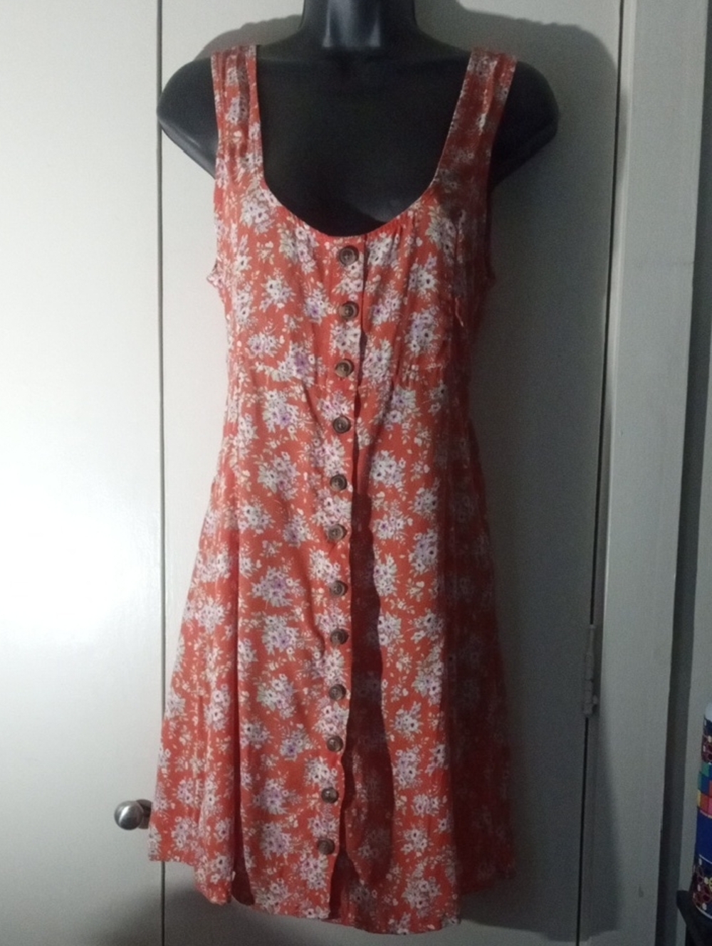 NWT American Eagle Outfitters Floral Button Front Dress 100% Viscose Size Small